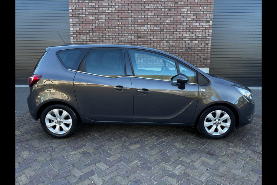 Opel Meriva 1.4 Turbo Blitz / 120 PK / Trekhaak / Navigatie / PDC Voor + Achter / Climate Control
