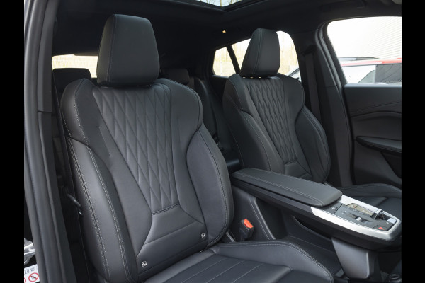 BMW iX2 xDrive30 M-Sport - Pano - Driving Ass - Harman Kardon - Memoryzetels