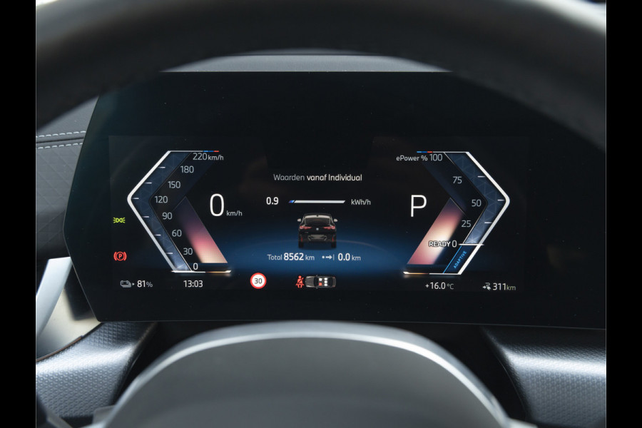 BMW iX2 xDrive30 M-Sport - Pano - Driving Ass - Harman Kardon - Memoryzetels