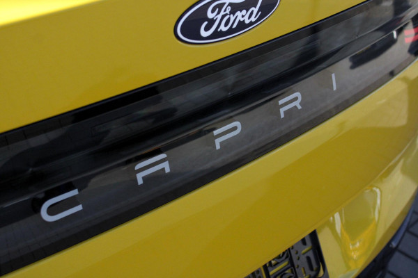 Ford Capri Premium Extended Range RWD 77 kWh 286pk | Ford Voorraad | Driver Assistance Pack | Panoramadak |