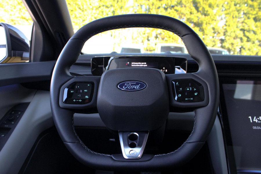 Ford Capri Premium Extended Range RWD 77 kWh 286pk | Ford Voorraad | Driver Assistance Pack | Panoramadak |