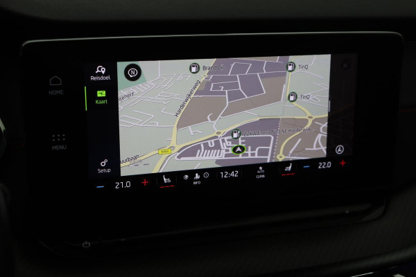 Škoda Octavia 1.4 TSI RS PHEV | Head-Up | Leder/Alcantara | Stoel & stuurverwarming | Carplay | Sfeerverlichting | Massage | Memory | Adaptive cruise