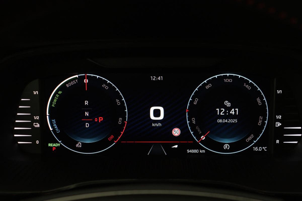 Škoda Octavia 1.4 TSI RS PHEV | Head-Up | Leder/Alcantara | Stoel & stuurverwarming | Carplay | Sfeerverlichting | Massage | Memory | Adaptive cruise