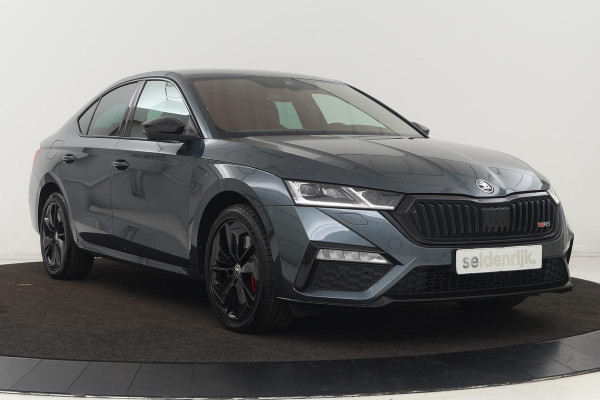 Škoda Octavia 1.4 TSI RS PHEV | Head-Up | Leder/Alcantara | Stoel & stuurverwarming | Carplay | Sfeerverlichting | Massage | Memory | Adaptive cruise