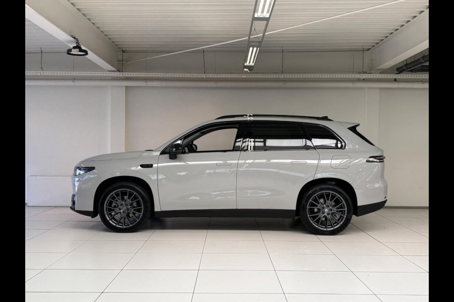 Leapmotor C10 REEV Design 28.4 kWh