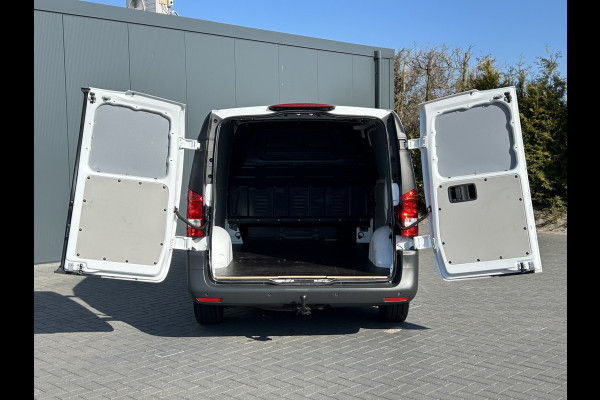 Mercedes-Benz Vito 116 CDI 164 PK / L2H1 / 1e EIG. / TREKHAAK / AIRCO / CRUISE / NAVI / CAMERA