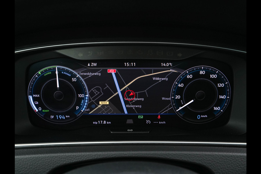 Volkswagen e-Golf E-DITION (INCL-BTW) *VIENNA-FULL-LEATHER | DIGI-COCKPIT | FULL-LED | ADAPTIVE-CRUISE | DYNAUDIO | NAVI-FULLMAP | CAMERA | DAB+ | SPORT-SEATS | HEATED-SEATS | CCS-FASTLOADER | ECC | PDC | 18''ALU*