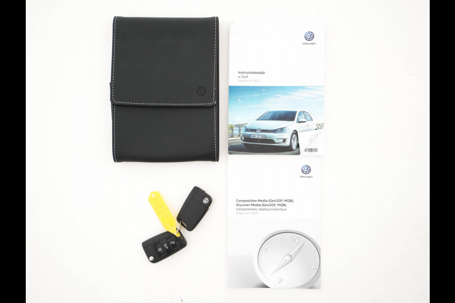 Volkswagen e-Golf E-DITION (INCL-BTW) *VIENNA-FULL-LEATHER | DIGI-COCKPIT | FULL-LED | ADAPTIVE-CRUISE | DYNAUDIO | NAVI-FULLMAP | CAMERA | DAB+ | SPORT-SEATS | HEATED-SEATS | CCS-FASTLOADER | ECC | PDC | 18''ALU*