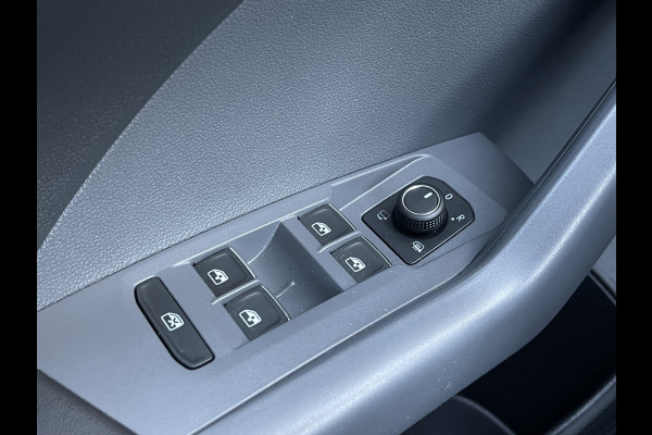 Volkswagen T-Cross 1.0 TSI Style Business R | Navi | Camera | LED | Virtual Cockpit | 18 inch
