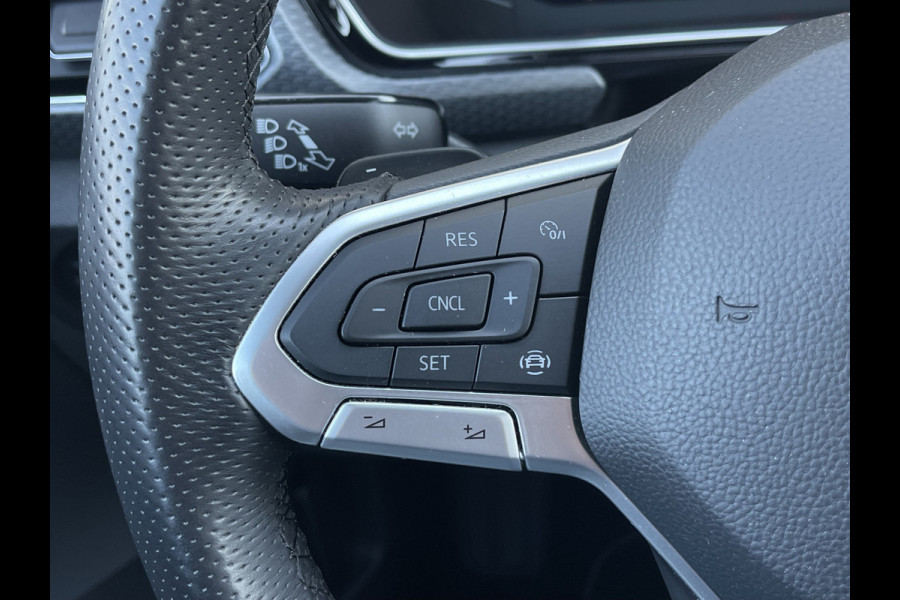 Volkswagen T-Cross 1.0 TSI Style Business R | Navi | Camera | LED | Virtual Cockpit | 18 inch