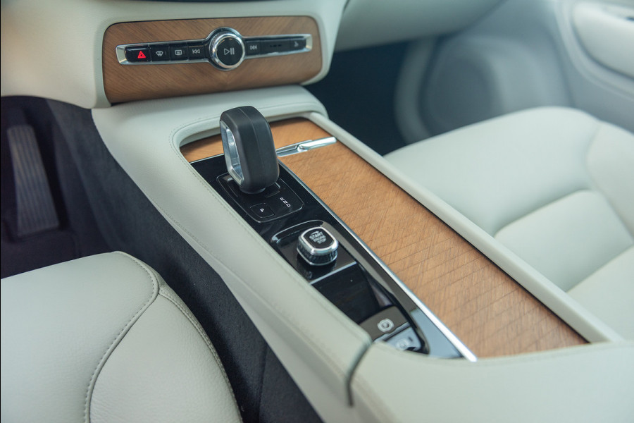 Volvo XC90 T8 Aut. Inscription Leder ACC Panoramadak 390pk