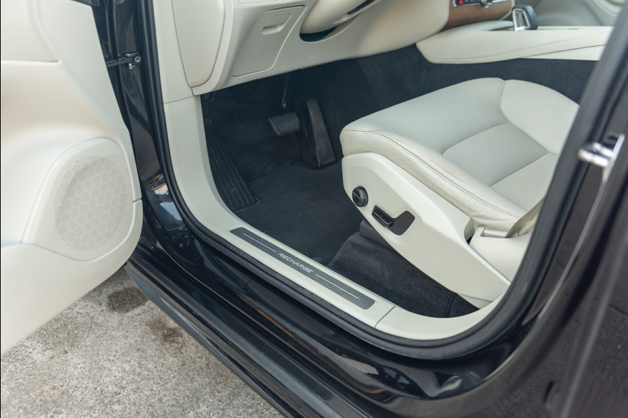 Volvo XC90 T8 Aut. Inscription Leder ACC Panoramadak 390pk