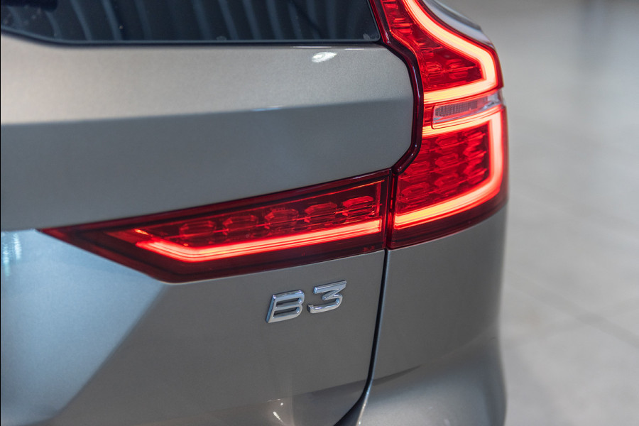 Volvo V60 B3 Aut. Business Pro Parkeersensor CruiseControl DAB+ Navigatie 163pk