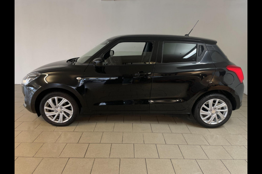 Suzuki Swift 1.2 Comfort Smart Hybrid AIRCO NAVI CRUISE BLUETOOTH GROOT SCHERM ELEK RAMEN CENT VERG VELGEN PDC NIEUWSTAAT