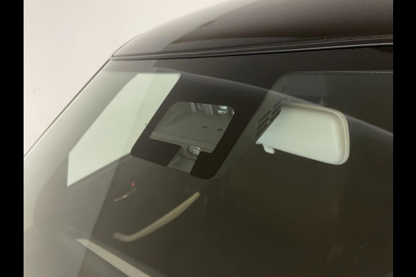 Suzuki Swift 1.2 Comfort Smart Hybrid AIRCO NAVI CRUISE BLUETOOTH GROOT SCHERM ELEK RAMEN CENT VERG VELGEN PDC NIEUWSTAAT