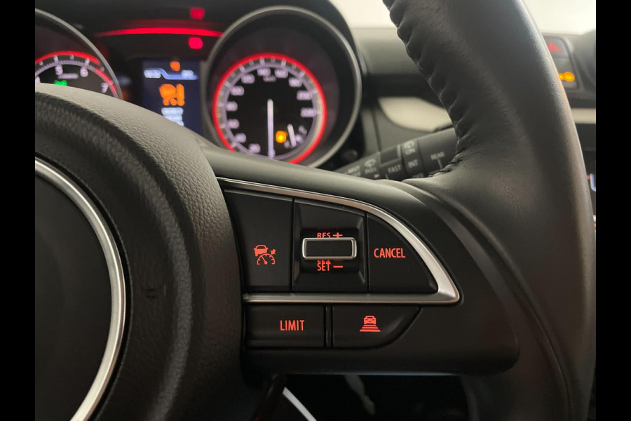 Suzuki Swift 1.2 Comfort Smart Hybrid AIRCO NAVI CRUISE BLUETOOTH GROOT SCHERM ELEK RAMEN CENT VERG VELGEN PDC NIEUWSTAAT