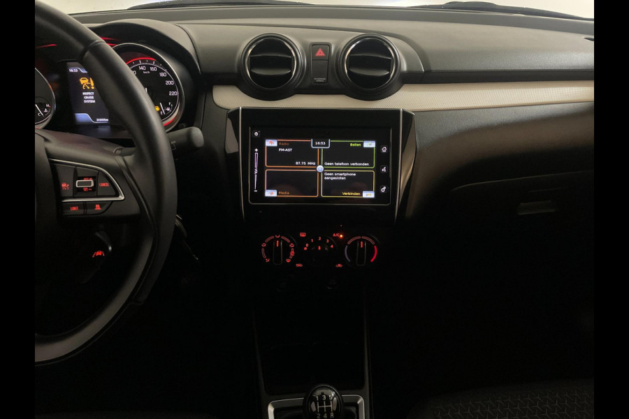 Suzuki Swift 1.2 Comfort Smart Hybrid AIRCO NAVI CRUISE BLUETOOTH GROOT SCHERM ELEK RAMEN CENT VERG VELGEN PDC NIEUWSTAAT