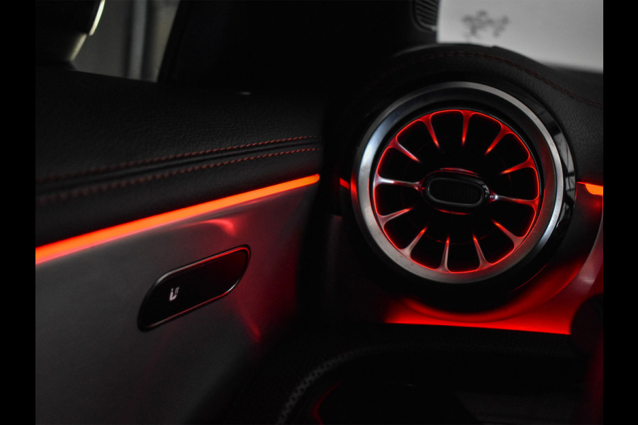 Mercedes-Benz CLA-Klasse 180 AMG Line | 45 UITVOERING | AMBIANCE VERLICHTING | CRUISE CONTROL | SPORTSTOELEN
