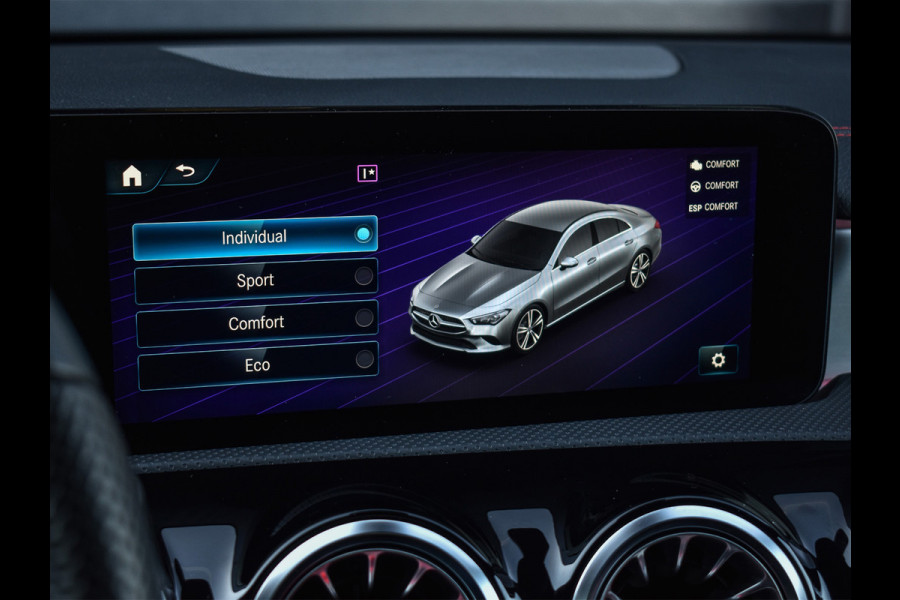 Mercedes-Benz CLA-Klasse 180 AMG Line | 45 UITVOERING | AMBIANCE VERLICHTING | CRUISE CONTROL | SPORTSTOELEN