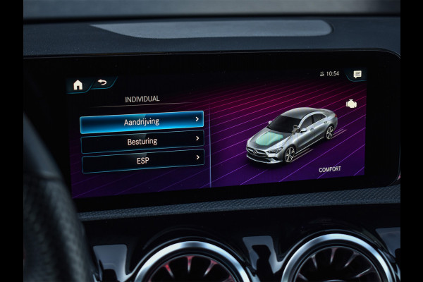 Mercedes-Benz CLA-Klasse 180 AMG Line | 45 UITVOERING | AMBIANCE VERLICHTING | CRUISE CONTROL | SPORTSTOELEN
