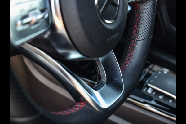 Mercedes-Benz CLA-Klasse 180 AMG Line | 45 UITVOERING | AMBIANCE VERLICHTING | CRUISE CONTROL | SPORTSTOELEN