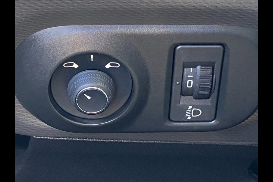 Citroën C4 Cactus 1.2 PureTech Shine - AUTOMAAT I Navigatie I Airco I PDC / Achteruitrij Camera I LED I Dealer onderhouden