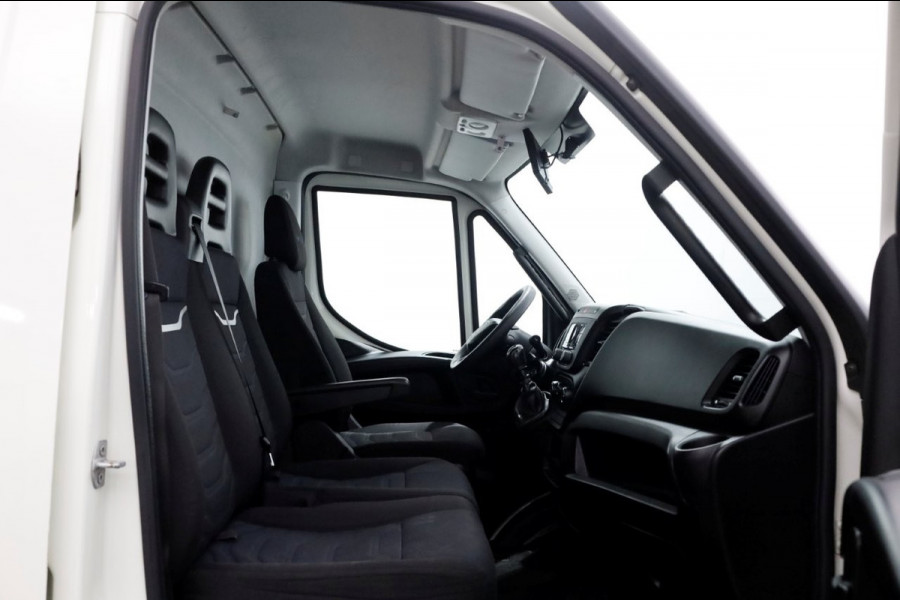 Iveco Daily 35C16 160pk L2H2 Dubbel Lucht Airco/Imperiaal/Trekhaak 3500kg 02-2020