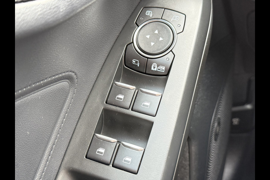 Ford FOCUS Wagon BWJ 2020 | 1.5 TDCI 120PK ST Line Business | PANO | CLIMA | NAVI | AD CRUISE | PDC | SPORTSTOELEN | B&O