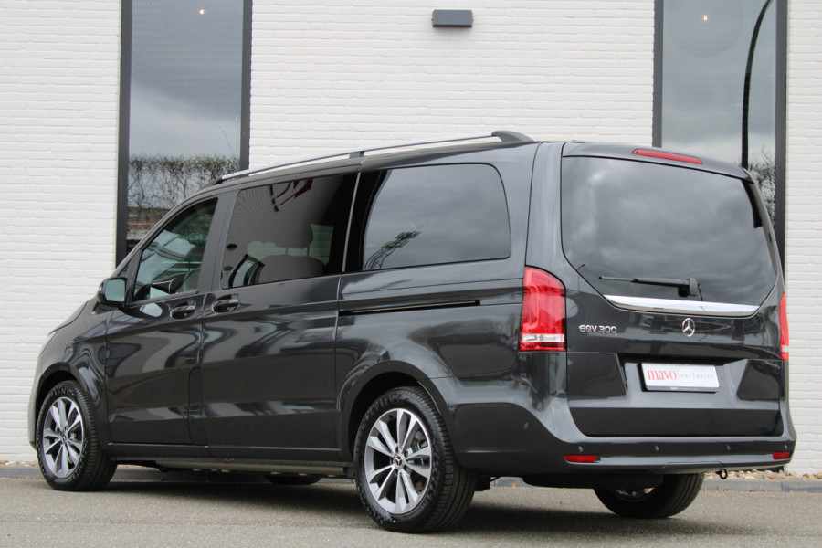 Mercedes-Benz Eqv 300 L2 / 7-Persoons / Luchtvering / Led / 3200 KM / Electr Stoelen / Vol Opties / NIEUW!!