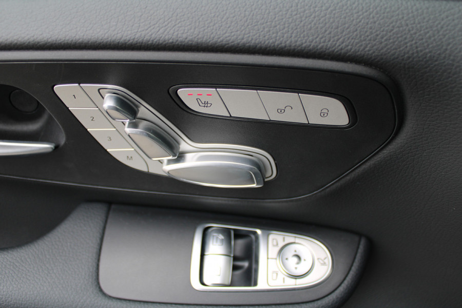 Mercedes-Benz Eqv 300 L2 / 7-Persoons / Luchtvering / Led / 3200 KM / Electr Stoelen / Vol Opties / NIEUW!!