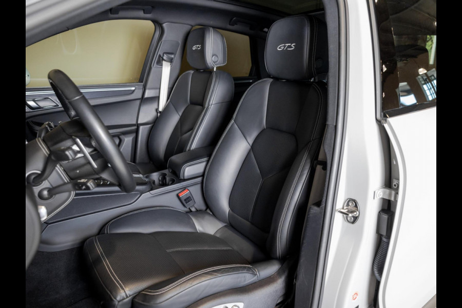 Porsche Macan 2.9 GTS / 380pk / Sportchrono / Panorama dak / Rondomzicht camera / Adaptive cruise control /