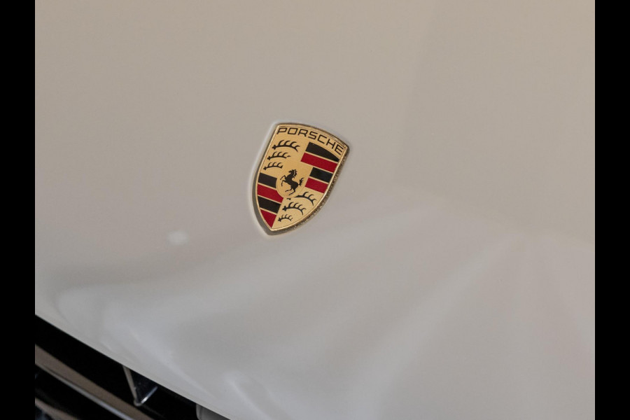 Porsche Macan 2.9 GTS / 380pk / Sportchrono / Panorama dak / Rondomzicht camera / Adaptive cruise control /