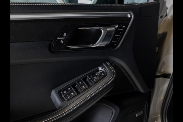 Porsche Macan 2.9 GTS / 380pk / Sportchrono / Panorama dak / Rondomzicht camera / Adaptive cruise control /