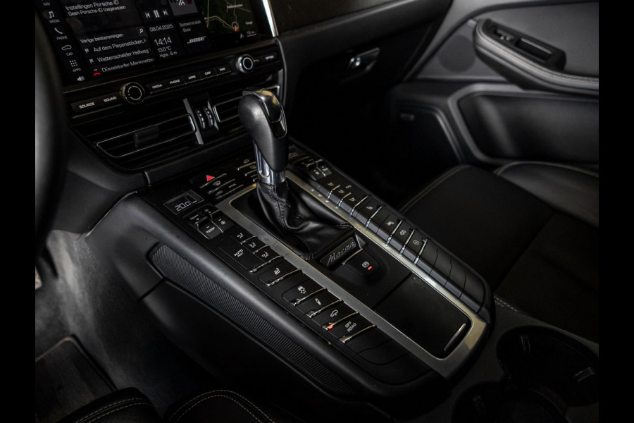 Porsche Macan 2.9 GTS / 380pk / Sportchrono / Panorama dak / Rondomzicht camera / Adaptive cruise control /