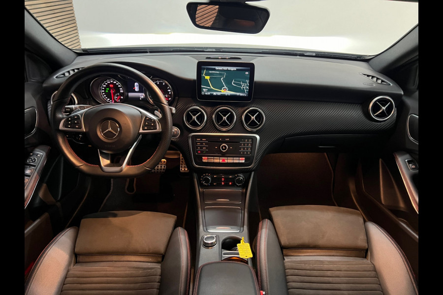 Mercedes-Benz A-Klasse 180 Business Solution AMG Upgrade Edition Navi | Camera | LED High Perf. | Stoelverwarming