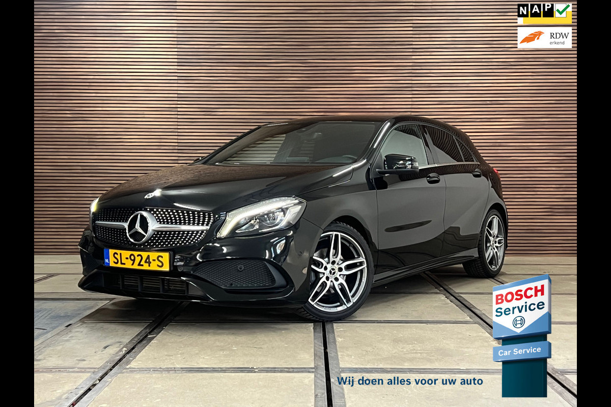 Mercedes-Benz A-Klasse 180 Business Solution AMG Upgrade Edition Navi | Camera | LED High Perf. | Stoelverwarming Mercedes-Benz A-Klasse 180 Business Solution AMG Upgrade Edition Navi | Camera | LED High Perf. | Stoelverwarming