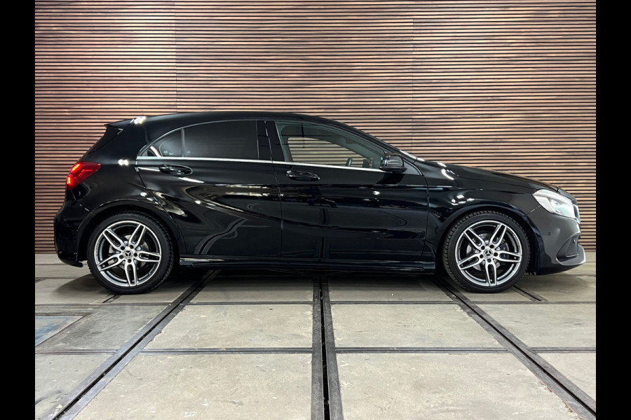 Mercedes-Benz A-Klasse 180 Business Solution AMG Upgrade Edition Navi | Camera | LED High Perf. | Stoelverwarming