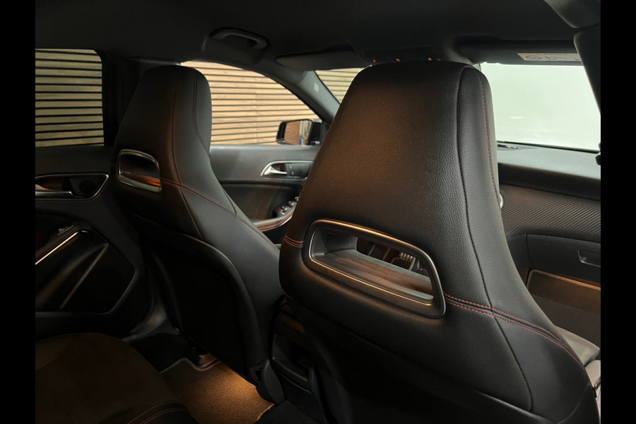 Mercedes-Benz A-Klasse 180 Business Solution AMG Upgrade Edition Navi | Camera | LED High Perf. | Stoelverwarming