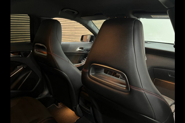 Mercedes-Benz A-Klasse 180 Business Solution AMG Upgrade Edition Navi | Camera | LED High Perf. | Stoelverwarming