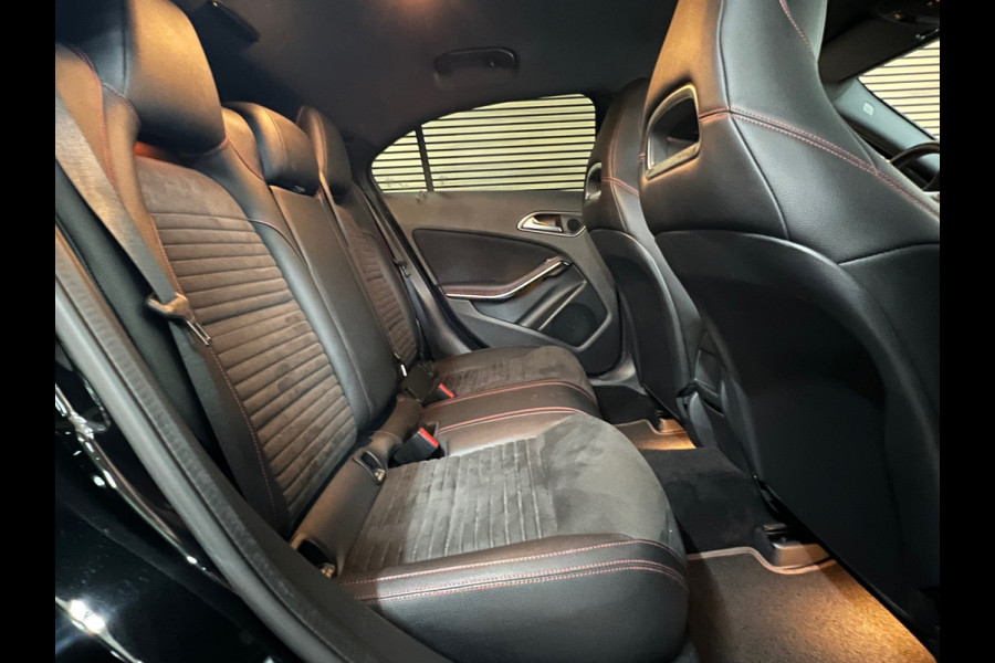 Mercedes-Benz A-Klasse 180 Business Solution AMG Upgrade Edition Navi | Camera | LED High Perf. | Stoelverwarming