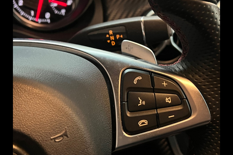 Mercedes-Benz A-Klasse 180 Business Solution AMG Upgrade Edition Navi | Camera | LED High Perf. | Stoelverwarming