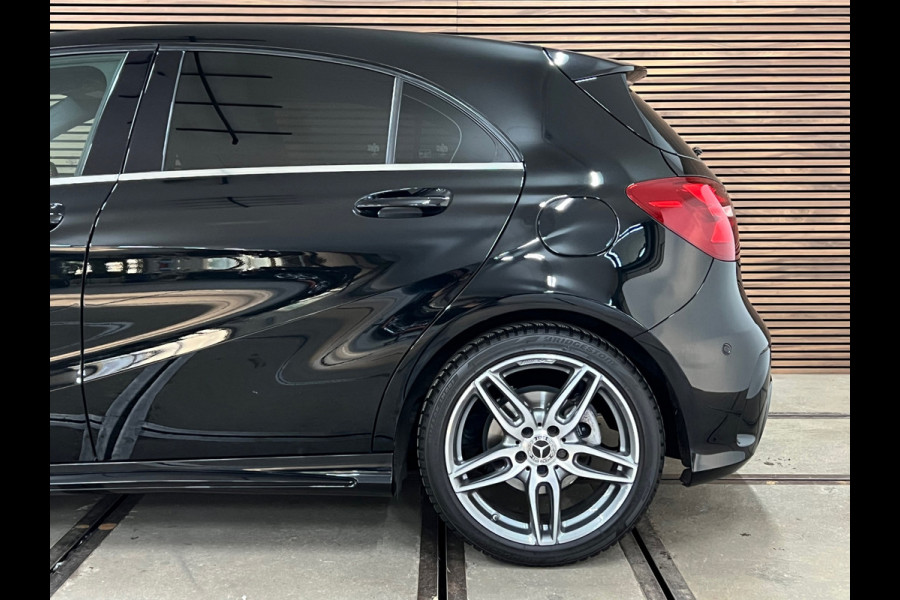 Mercedes-Benz A-Klasse 180 Business Solution AMG Upgrade Edition Navi | Camera | LED High Perf. | Stoelverwarming