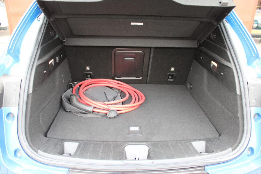 Alfa Romeo Tonale 1.3T PHEV Q4 280PK EDIZIONE SPECIALE | AFNEEMBARE TREKHAAK | ADAPTIVE DEMPING SYSTEEM | SCHAKELFLIPPERS | HARMAN CARDON PREMIUM AUDIO  | LEDEREN BEKLEDING | VOORSTOELEN / STUUR VERWARMD | VOORSTOELEN GEVENTILEERD | VOORSTOELEN ELEKTRISCH VERSTELBAAR MET GEHEUGEN FUNCTIE | APPLE CARPLAY / ANDROID AUTO | ACHTERUITRIJ CAMERA | 20"INCH LICHTMETALEN VELGEN | ADAPTIVE CRUISE CONTROL | KEYLESS ENTRY / START | ELEKTRISCH BEDIENBARE ACHTERKLEP | DRAADLOZE TELEFOONLADER | SFEER VERLICHTING | DONKERE HEMELBEKLEDING |