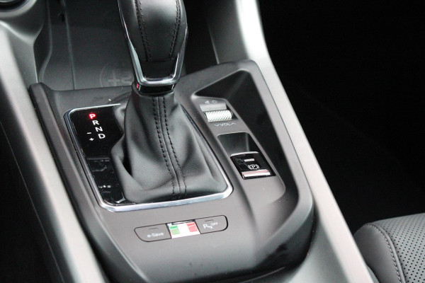 Alfa Romeo Tonale 1.3T PHEV Q4 280PK EDIZIONE SPECIALE | AFNEEMBARE TREKHAAK | ADAPTIVE DEMPING SYSTEEM | SCHAKELFLIPPERS | HARMAN CARDON PREMIUM AUDIO  | LEDEREN BEKLEDING | VOORSTOELEN / STUUR VERWARMD | VOORSTOELEN GEVENTILEERD | VOORSTOELEN ELEKTRISCH VERSTELBAAR MET GEHEUGEN FUNCTIE | APPLE CARPLAY / ANDROID AUTO | ACHTERUITRIJ CAMERA | 20"INCH LICHTMETALEN VELGEN | ADAPTIVE CRUISE CONTROL | KEYLESS ENTRY / START | ELEKTRISCH BEDIENBARE ACHTERKLEP | DRAADLOZE TELEFOONLADER | SFEER VERLICHTING | DONKERE HEMELBEKLEDING |