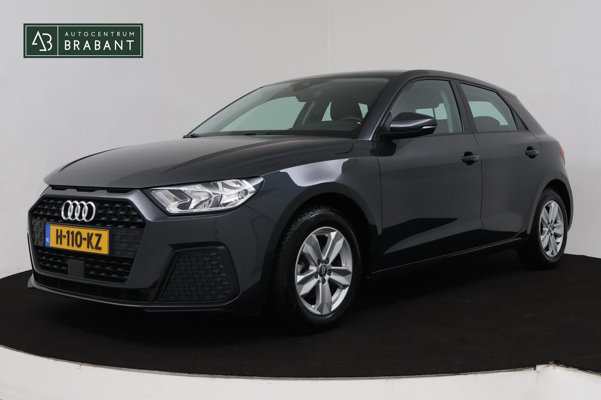 Audi A1 Sportback 25 TFSI Pro Line (LANE-ASSIST, CRUISE CONTROL, CARPLAY, NL-AUTO, GOED ONDERHOUDEN) Audi A1 Sportback 25 TFSI Pro Line (LANE-ASSIST, CRUISE CONTROL, CARPLAY, NL-AUTO, GOED ONDERHOUDEN)
