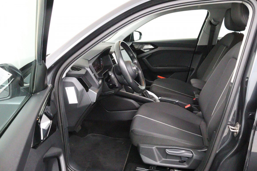 Audi A1 Sportback 25 TFSI Pro Line (LANE-ASSIST, CRUISE CONTROL, CARPLAY, NL-AUTO, GOED ONDERHOUDEN)