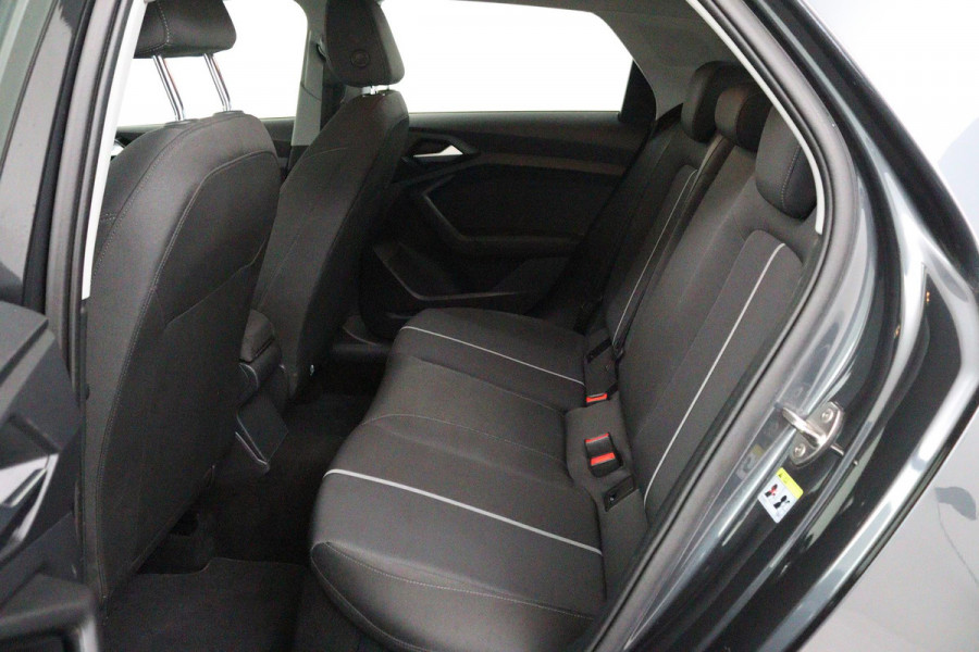 Audi A1 Sportback 25 TFSI Pro Line (LANE-ASSIST, CRUISE CONTROL, CARPLAY, NL-AUTO, GOED ONDERHOUDEN)