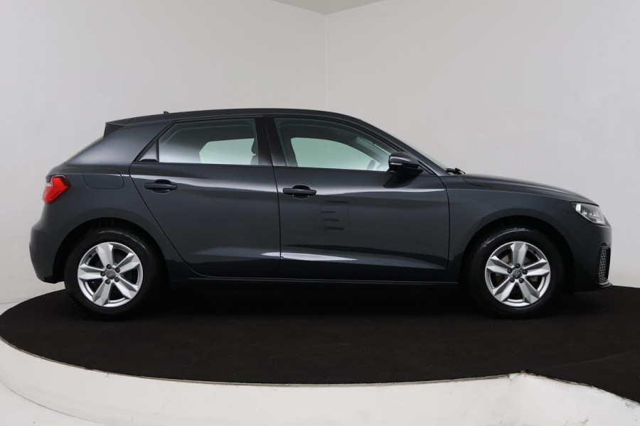 Audi A1 Sportback 25 TFSI Pro Line (LANE-ASSIST, CRUISE CONTROL, CARPLAY, NL-AUTO, GOED ONDERHOUDEN)