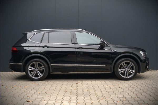 Volkswagen Tiguan Allspace 1.5 TSI DSG Highline Business R | R-Line | Panoramadak | Trekhaak | Massage | Stoelverwarming | Stuurverwarming | Keyless | Camera | Adaptive Cruise Control | Apple Carplay | Navigatie | Virtual Cockpit | Automaat | *5