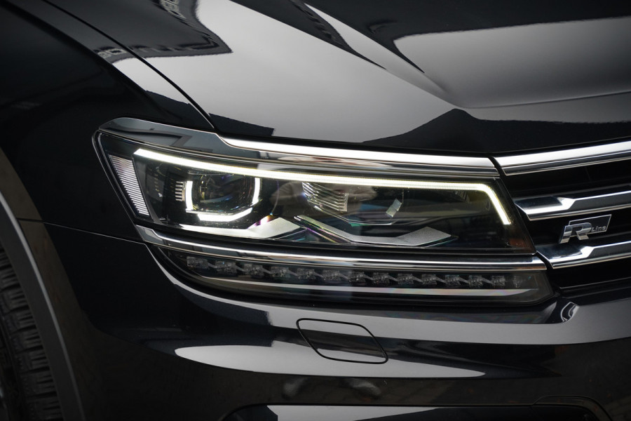 Volkswagen Tiguan Allspace 1.5 TSI DSG Highline Business R | R-Line | Panoramadak | Trekhaak | Massage | Stoelverwarming | Stuurverwarming | Keyless | Camera | Adaptive Cruise Control | Apple Carplay | Navigatie | Virtual Cockpit | Automaat | *5